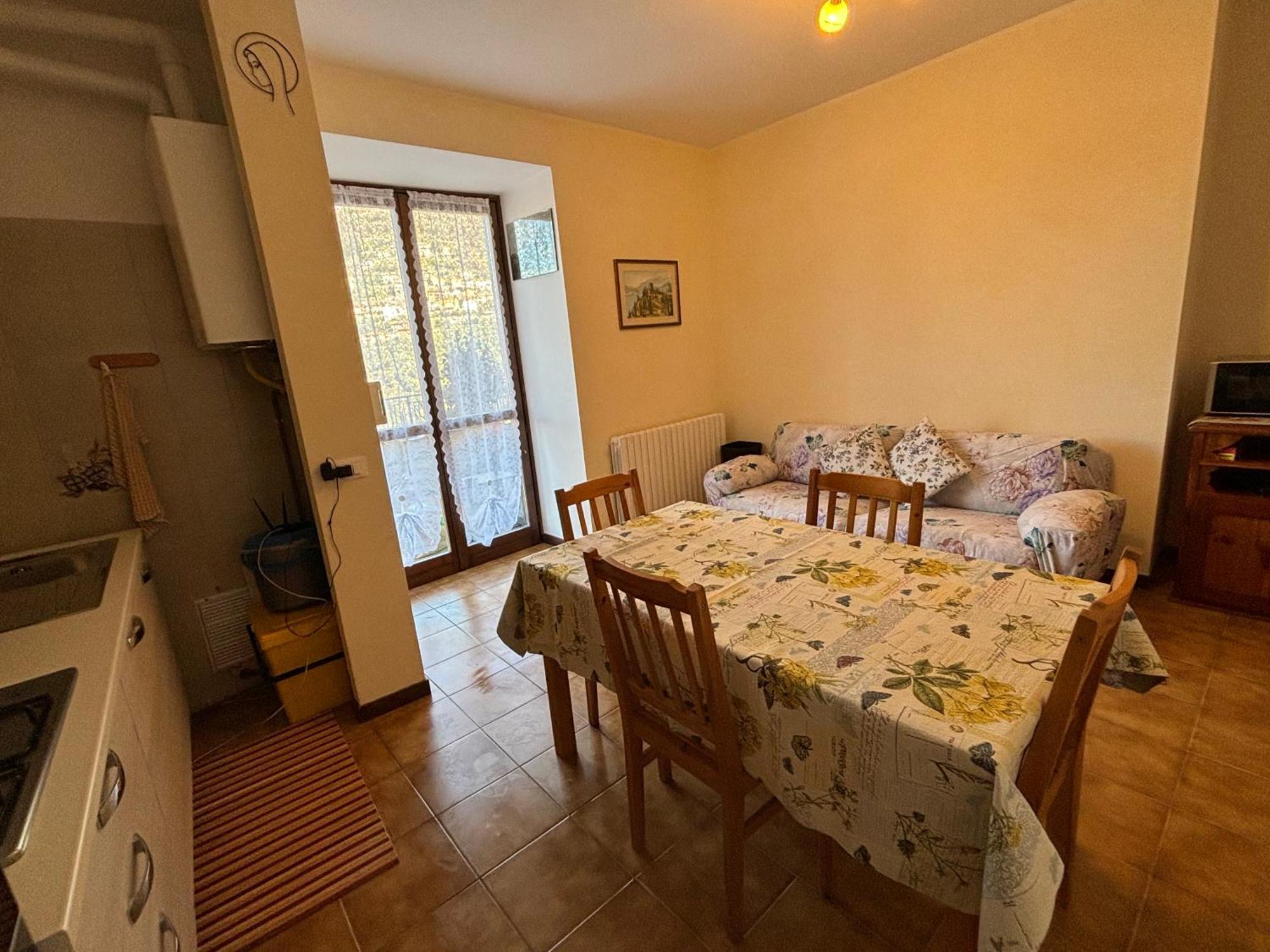 Hotel Diffuso Il Portichetto Vezio Perledo Ngoại thất bức ảnh